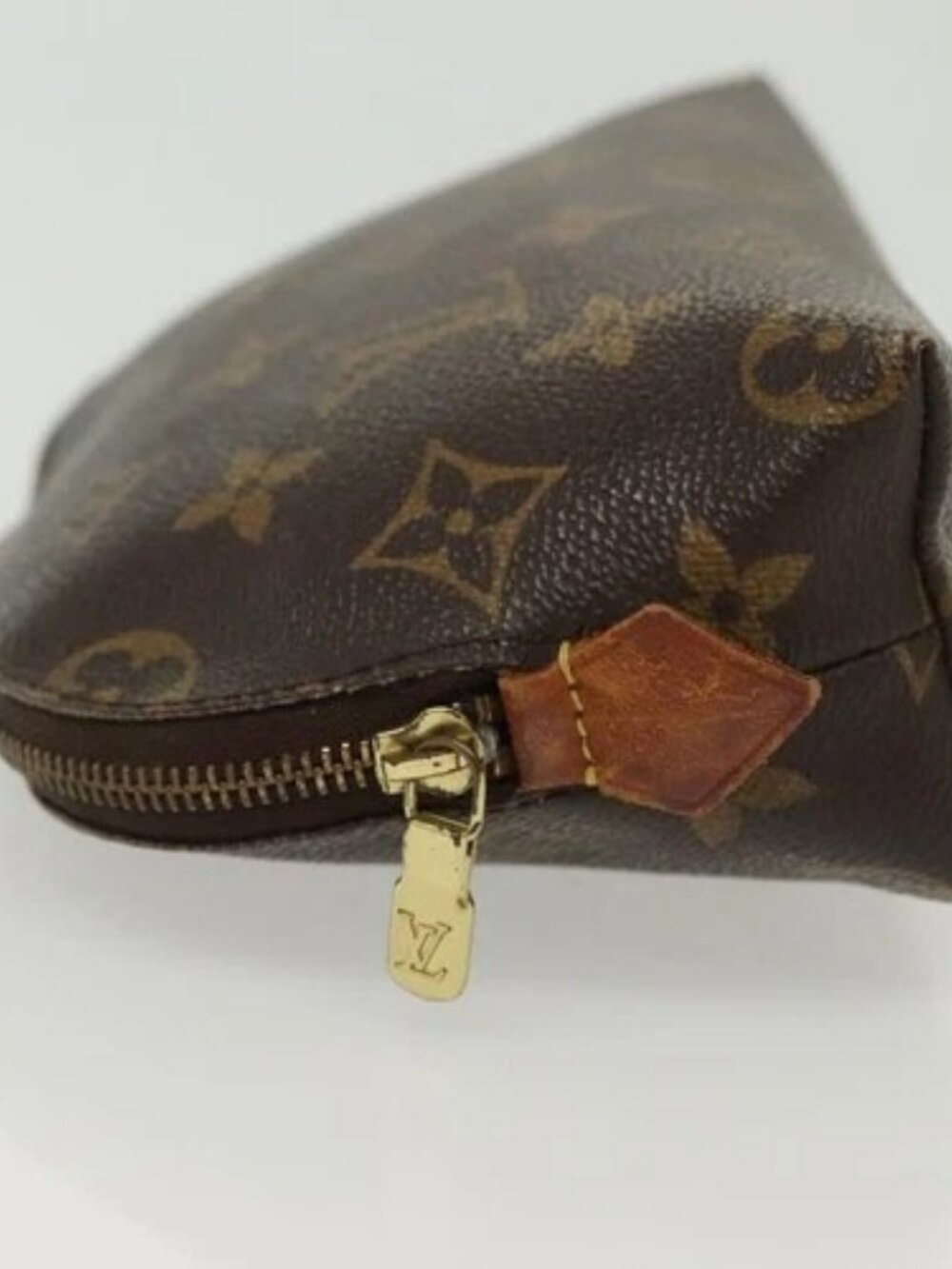 LOUIS VUITTON Monogram Pochette Cosmetic PM Pouch M43998 LV Auth 136512 - Picture 4 of 15
